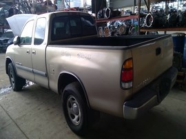 2003 TOYOTA TUNDRA, GOLD, SR5 MODEL, EXTD CAB, 3.4L, AT, 2WD. Z25227